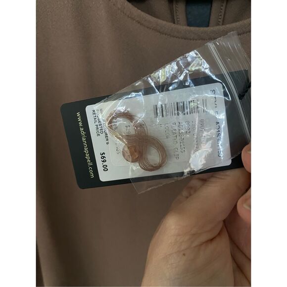 Adrianna Papell NWT Daisy Mesh Short Sleeve Cocoa Blouse, Sz Medium, MP $69 - Picture 6 of 11